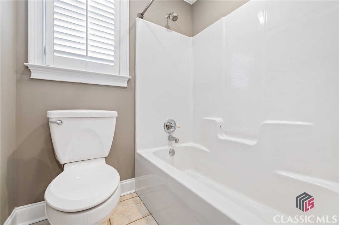 1193 Mallard Lake Drive