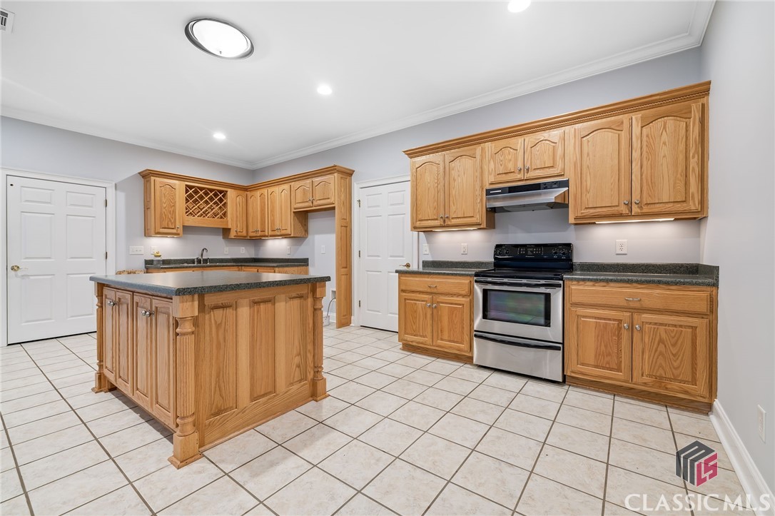 1193 Mallard Lake Drive