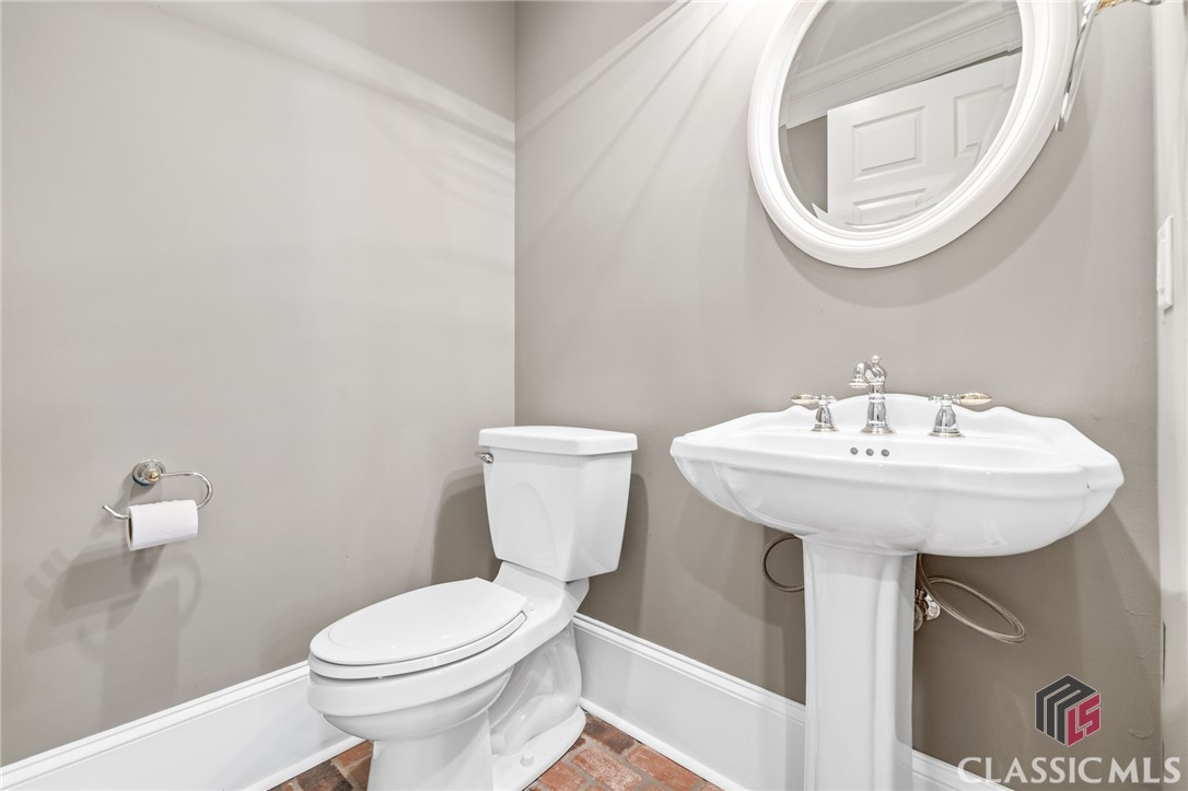 1193 Mallard Lake Drive