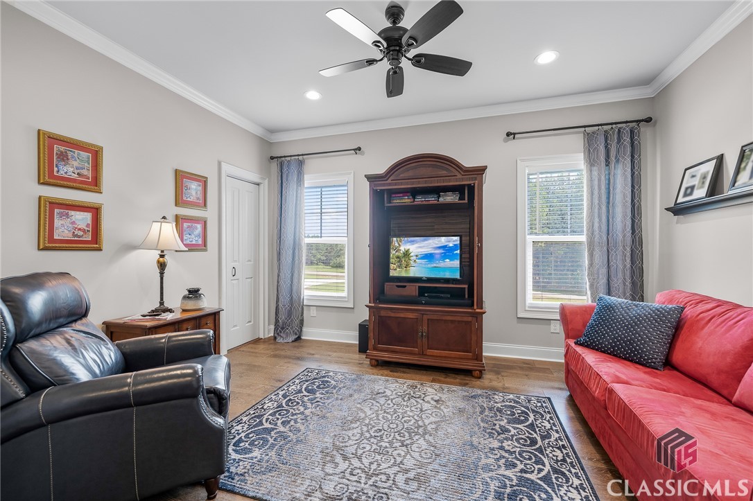 12 Blackthorn Road