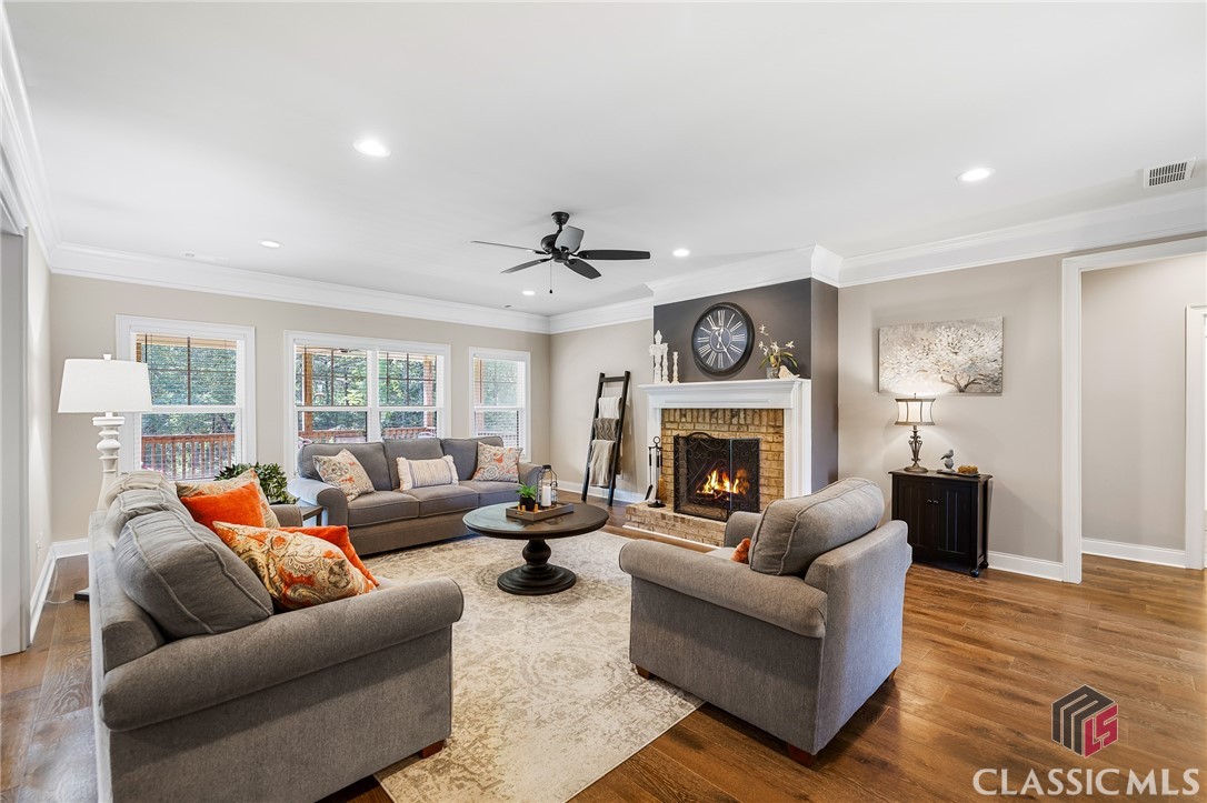 12 Blackthorn Road