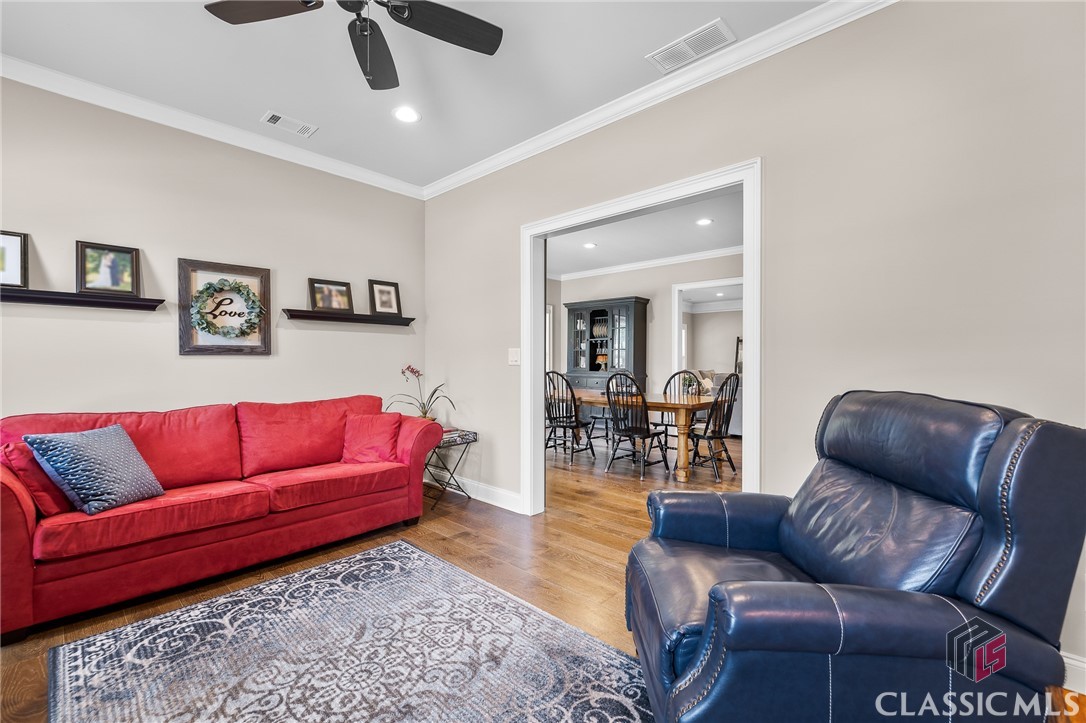12 Blackthorn Road
