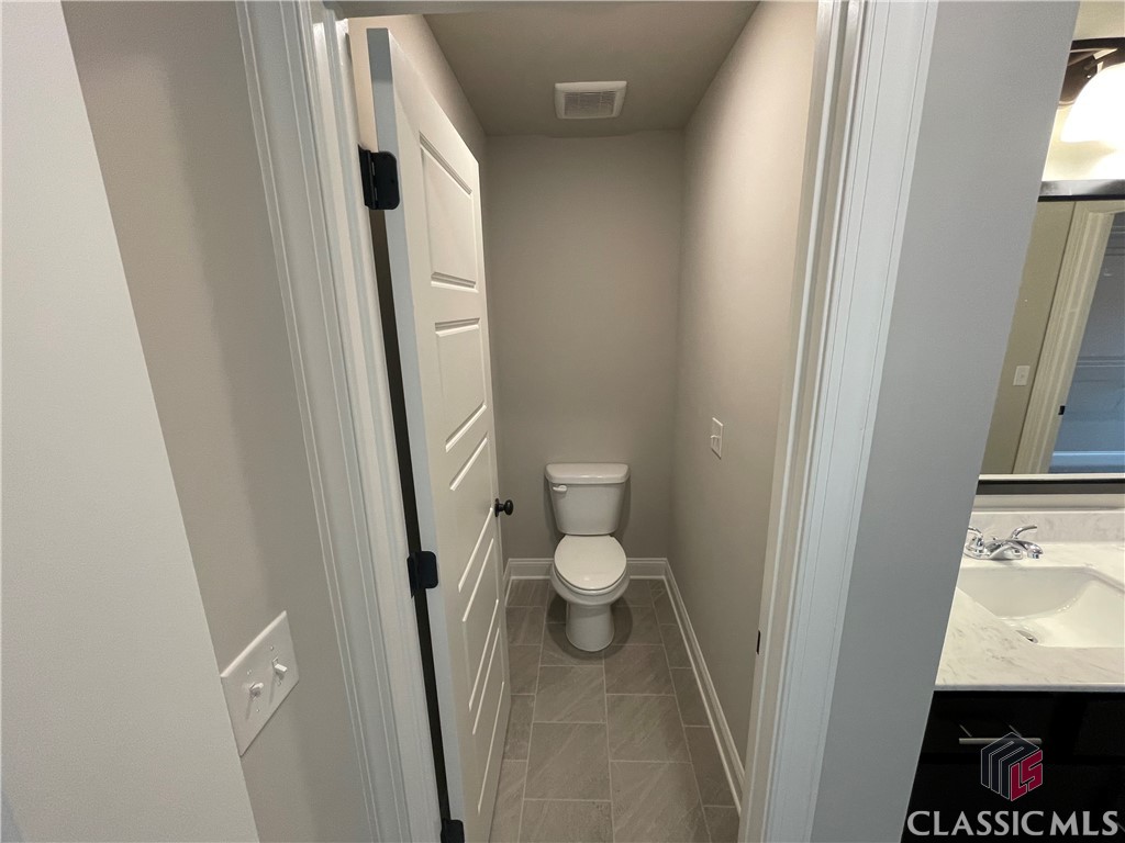 241 Overcup Court