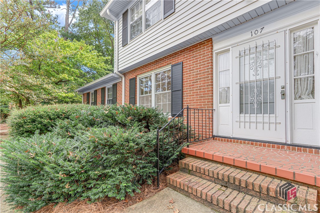 107 Beacham Drive
