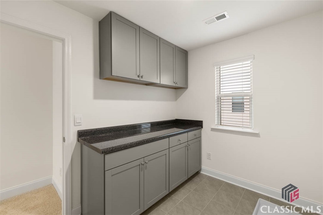 1949 Brookstone Crossing Unit: 4B