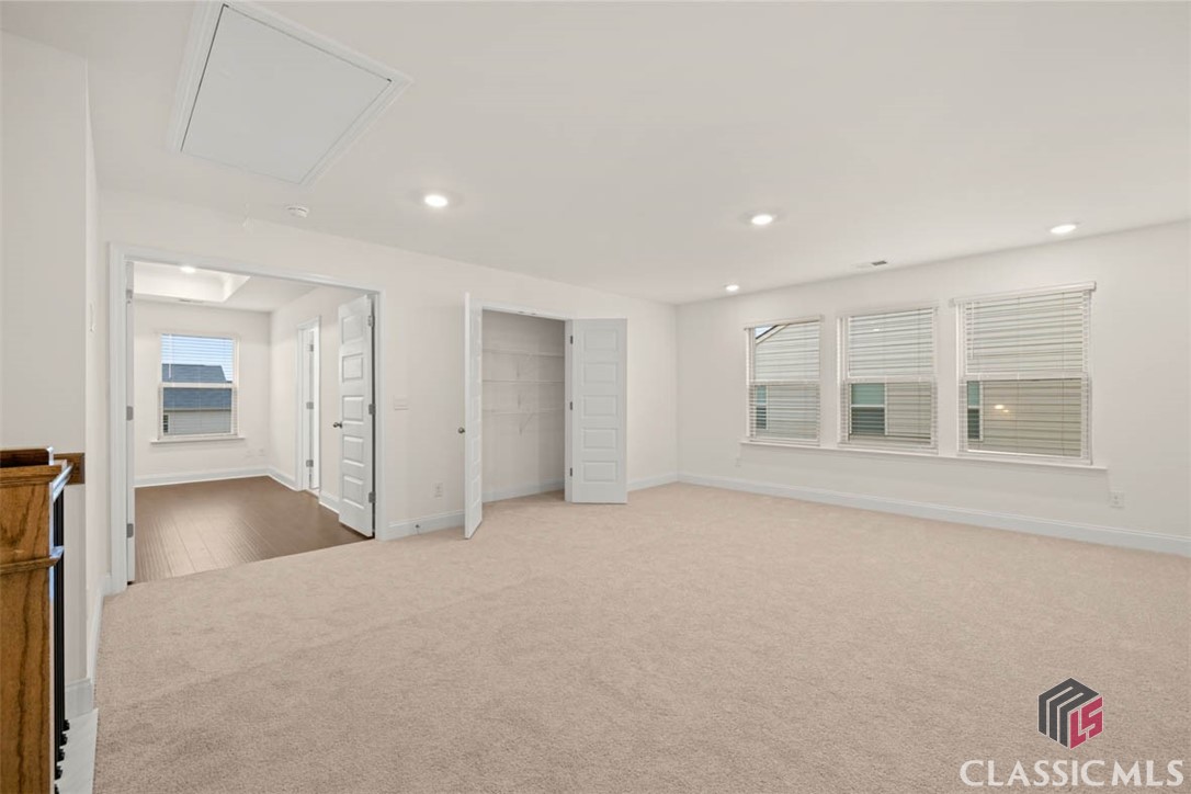 1949 Brookstone Crossing Unit: 4B