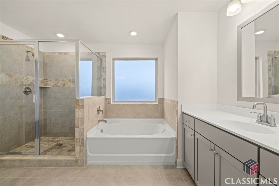 1949 Brookstone Crossing Unit: 4B