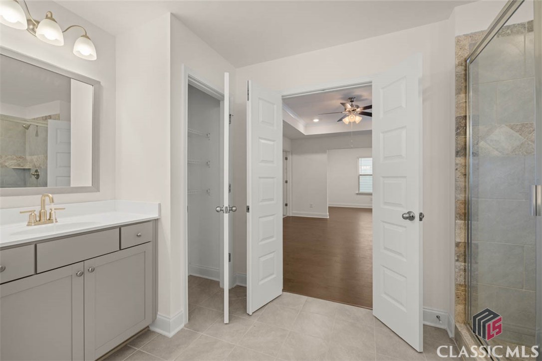 1949 Brookstone Crossing Unit: 4B