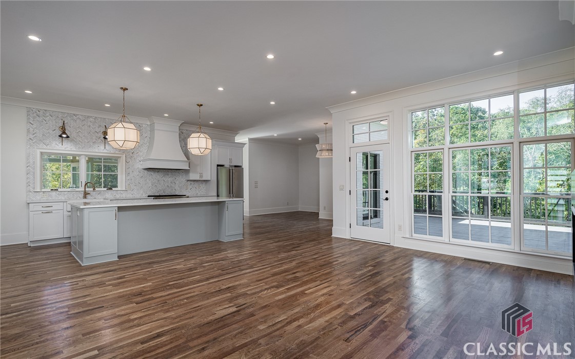 3022 Spartan Estates Drive