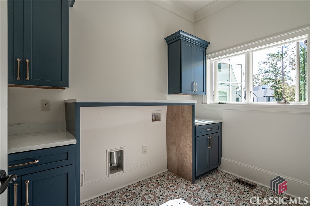 3022 Spartan Estates Drive