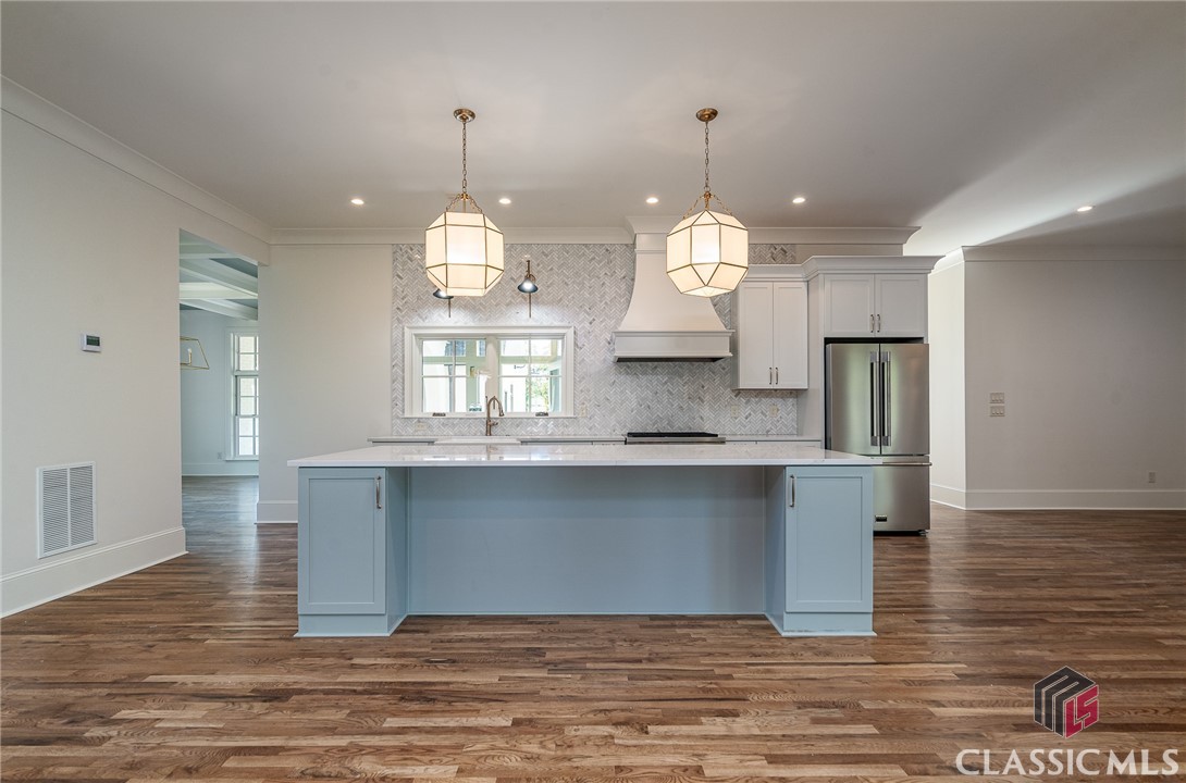 3022 Spartan Estates Drive