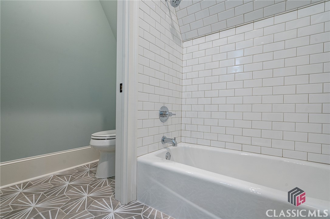 3022 Spartan Estates Drive