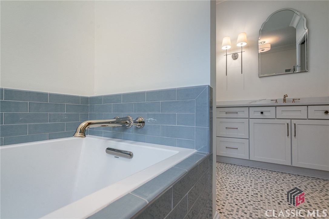 3022 Spartan Estates Drive