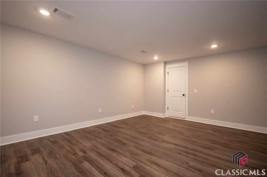 210 Highpointe Lane