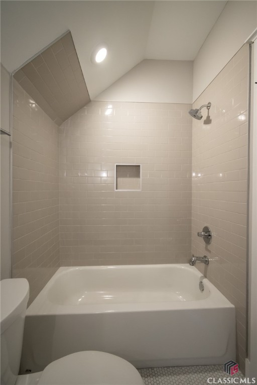 210 Highpointe Lane