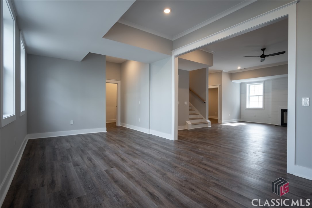 240 Highpointe Lane