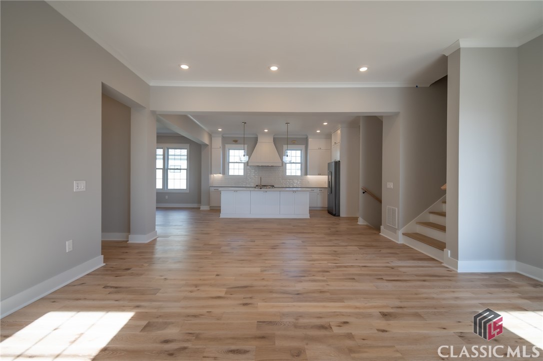 240 Highpointe Lane