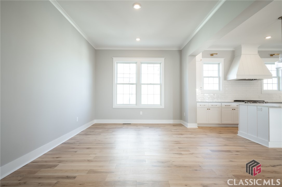 240 Highpointe Lane