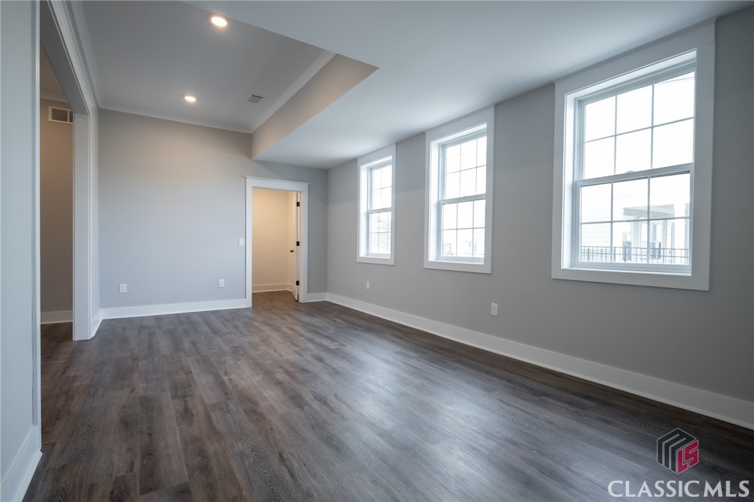 240 Highpointe Lane