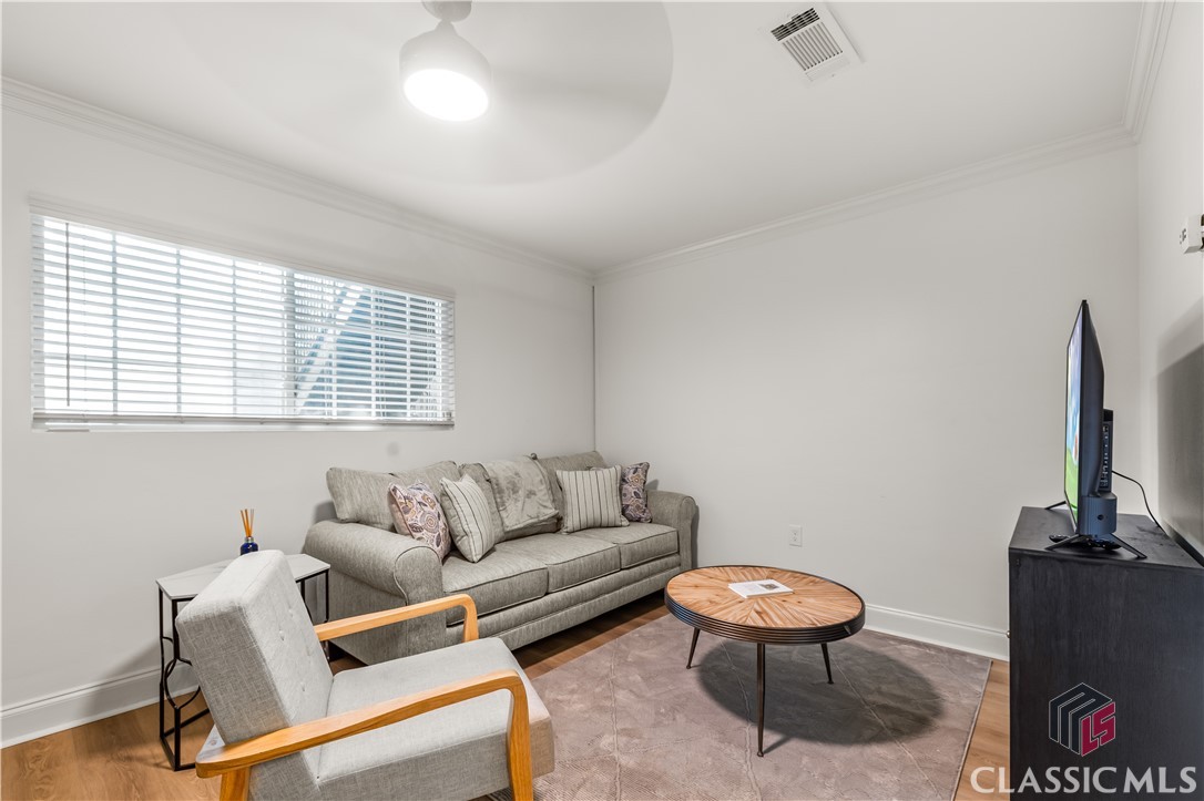 2018 S Milledge Avenue Unit: 2