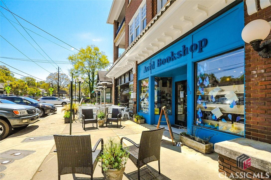 2018 S Milledge Avenue Unit: 2