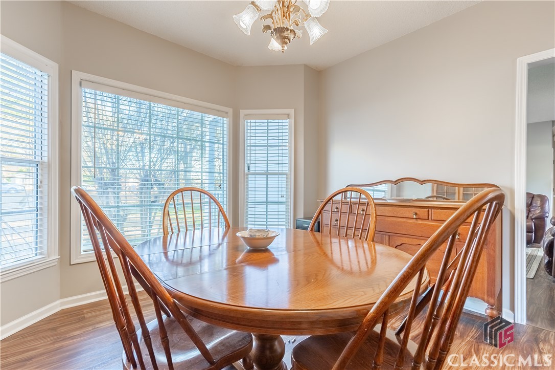286 Lakeview Drive