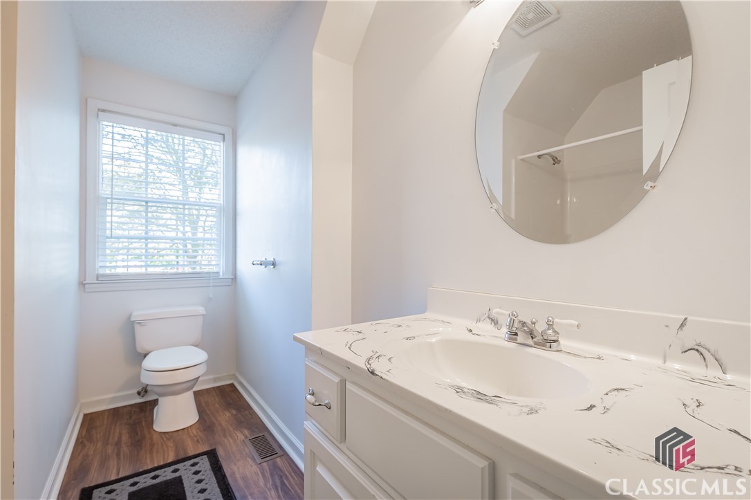 286 Lakeview Drive