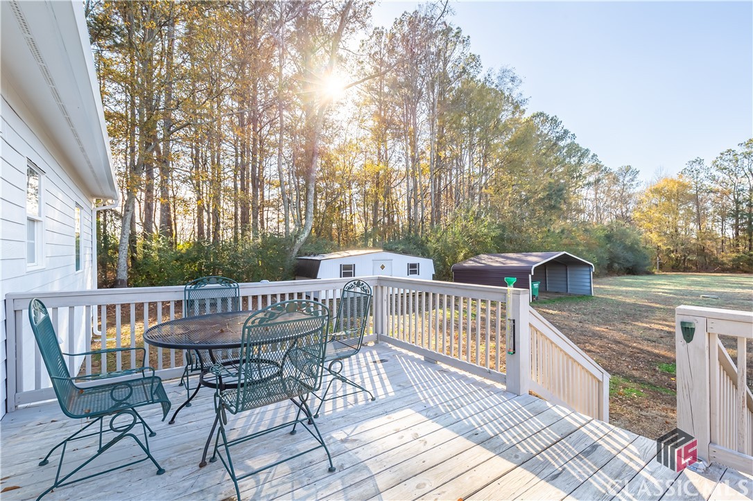 286 Lakeview Drive