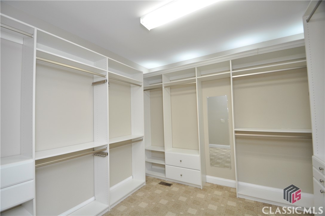 1100 Founders Boulevard