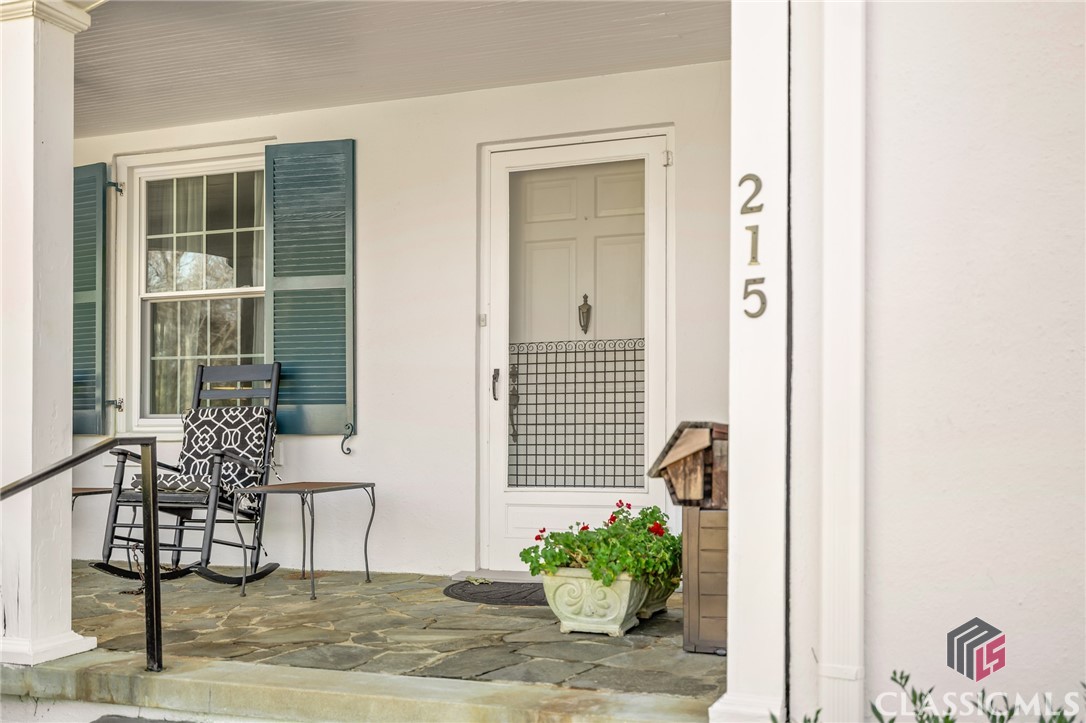 215 Westview Drive