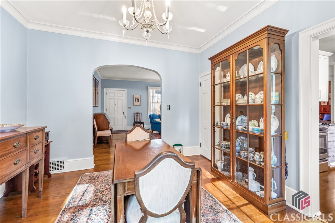 215 Westview Drive