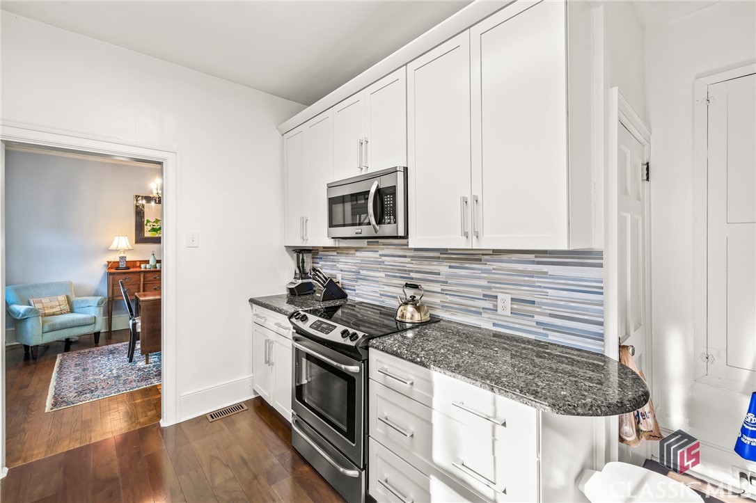 215 Westview Drive