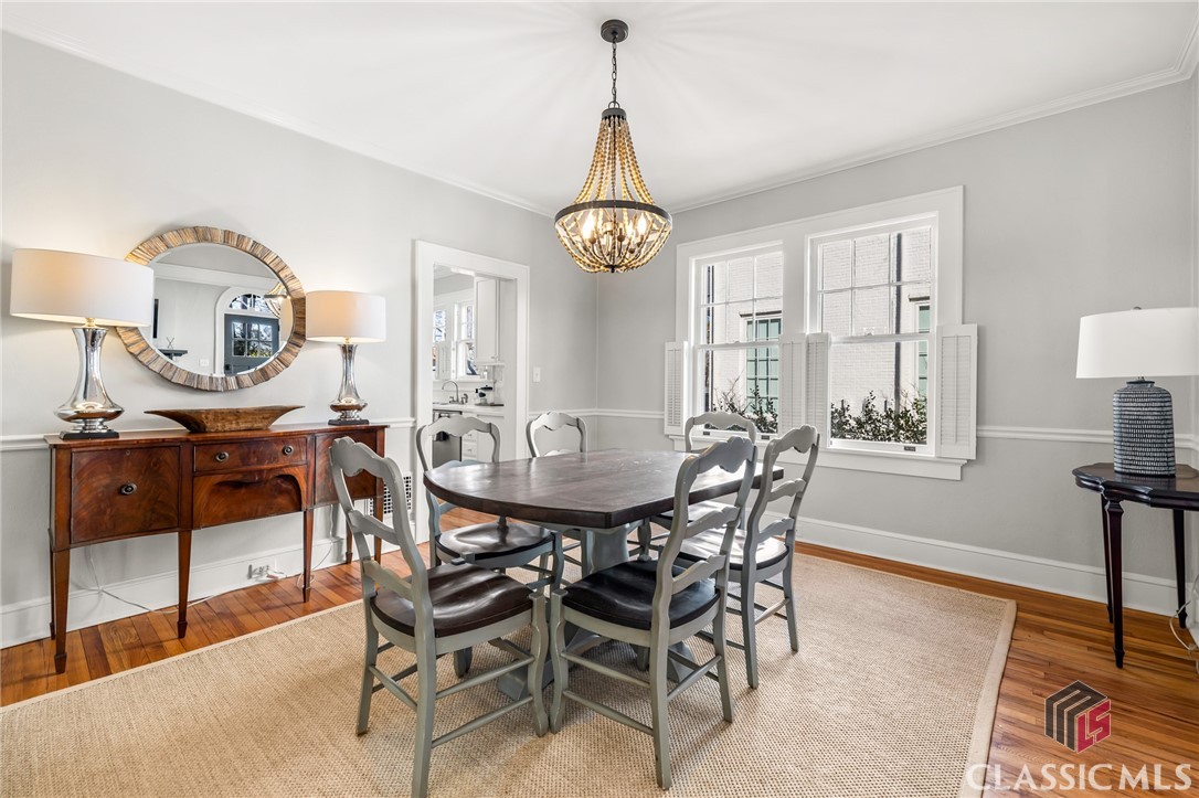 555 University Drive