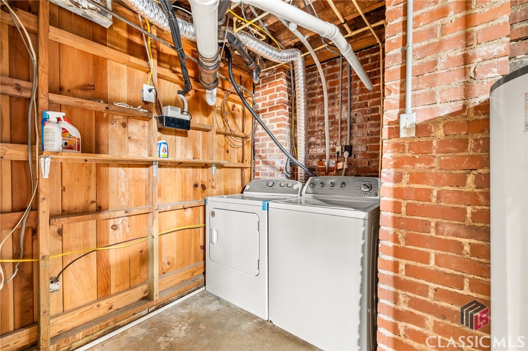 555 University Drive