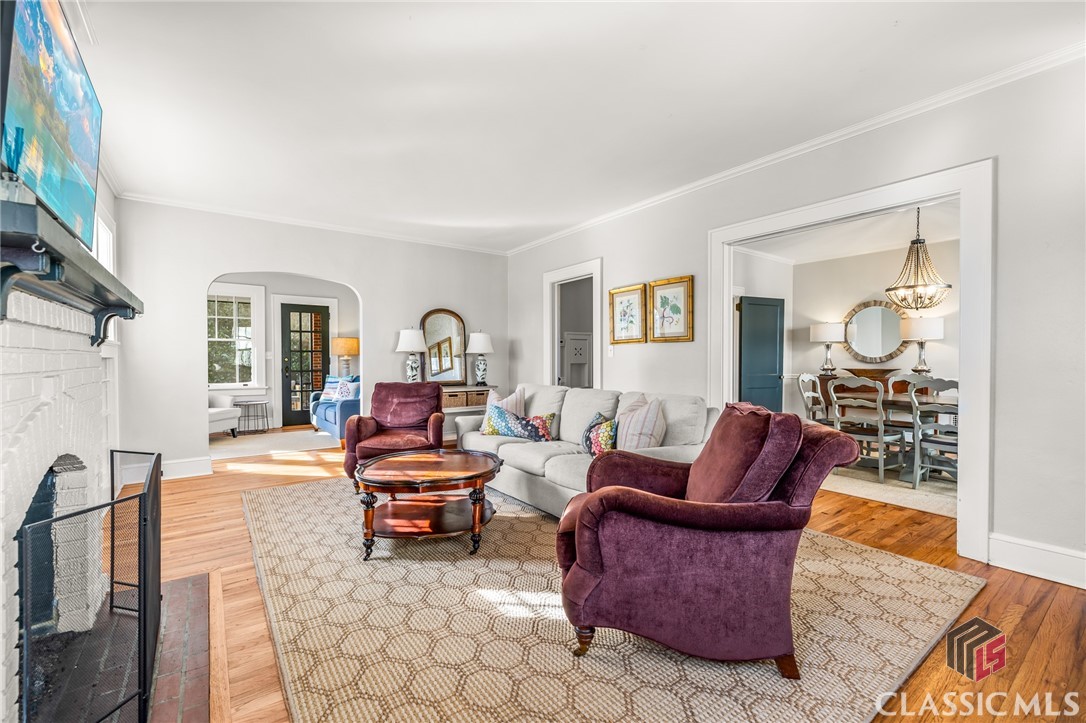 555 University Drive