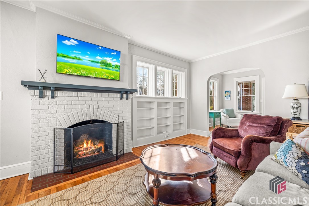 555 University Drive