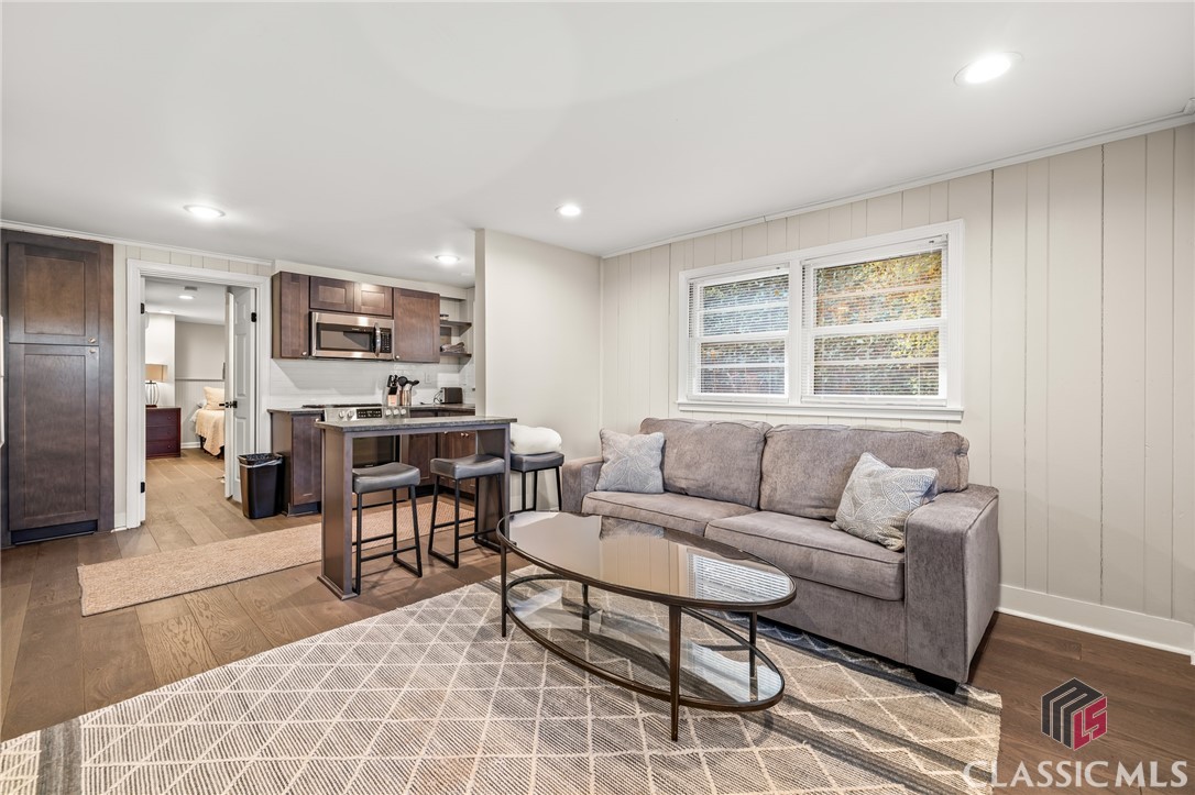 555 University Drive