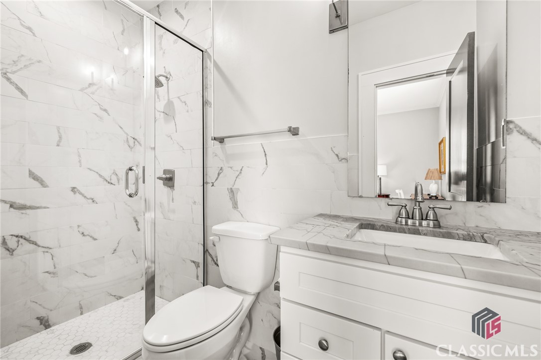 555 University Drive