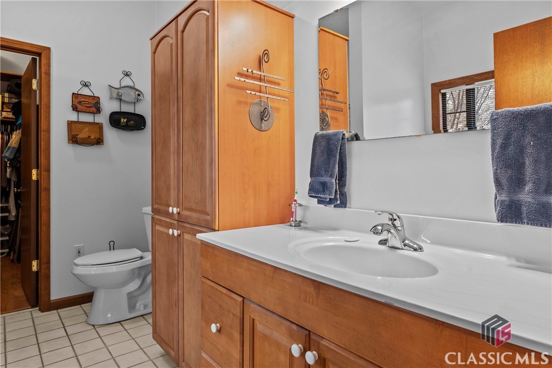 999 Crooked Creek Road