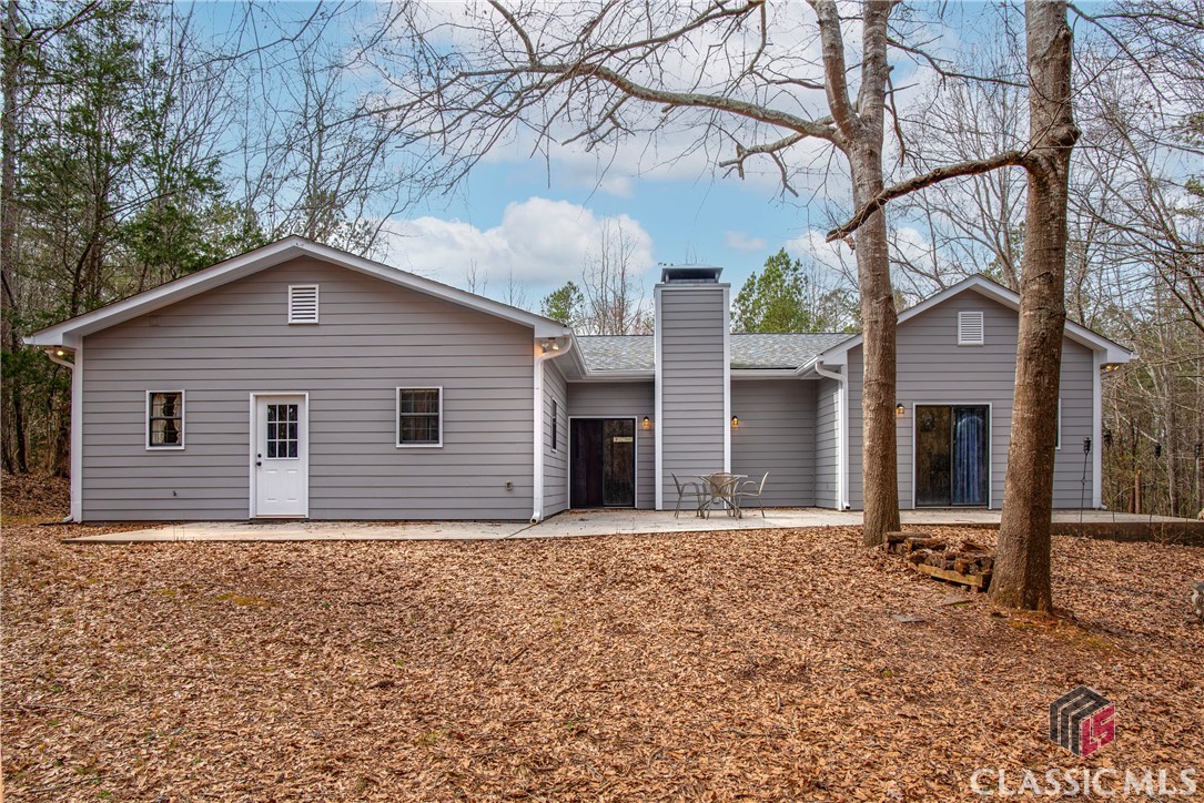 999 Crooked Creek Road