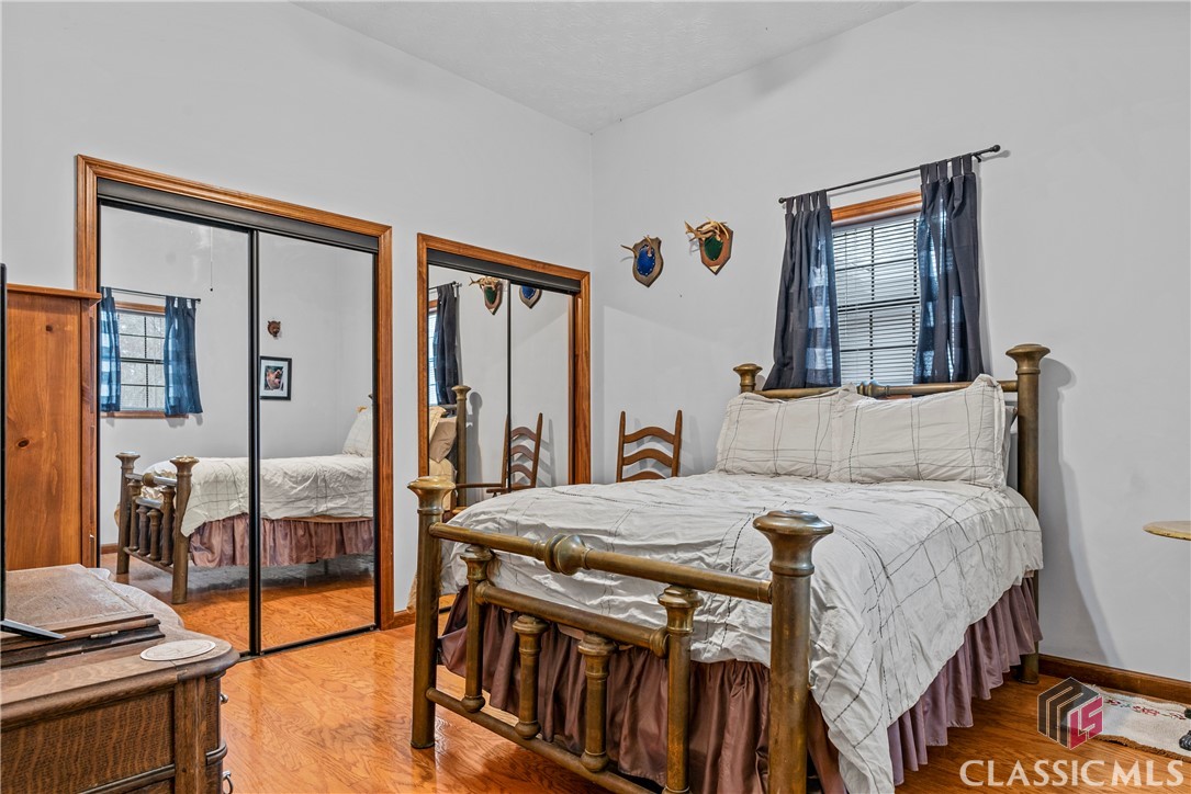 999 Crooked Creek Road