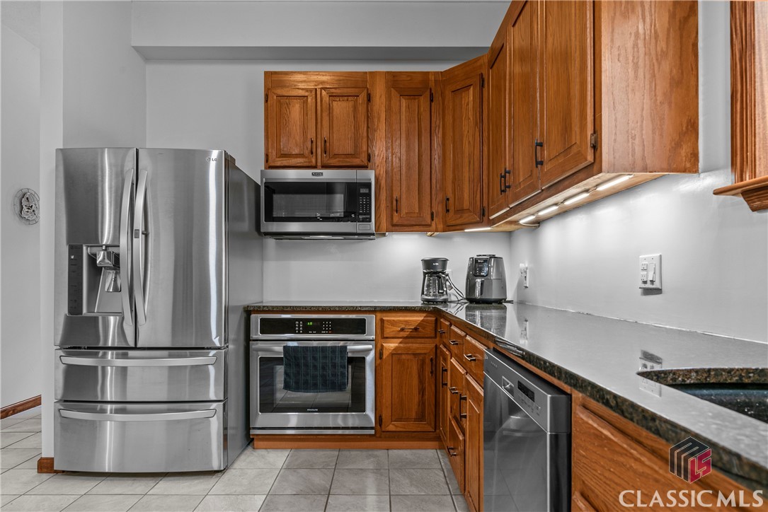 999 Crooked Creek Road