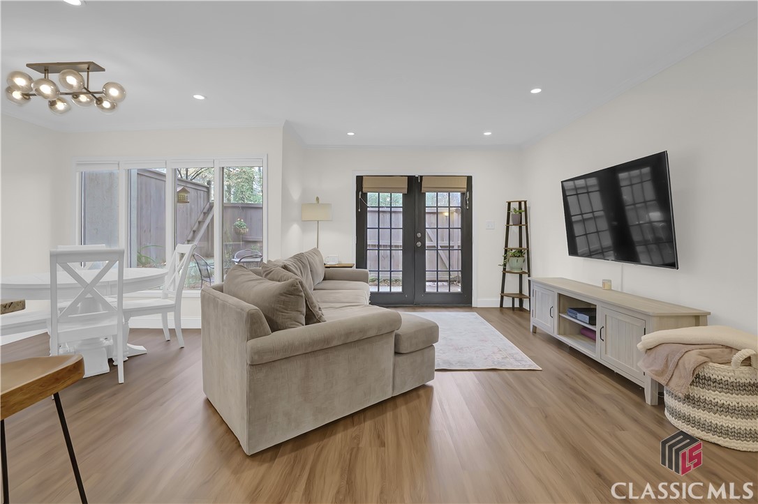 27 Ivy Gates NW 27
