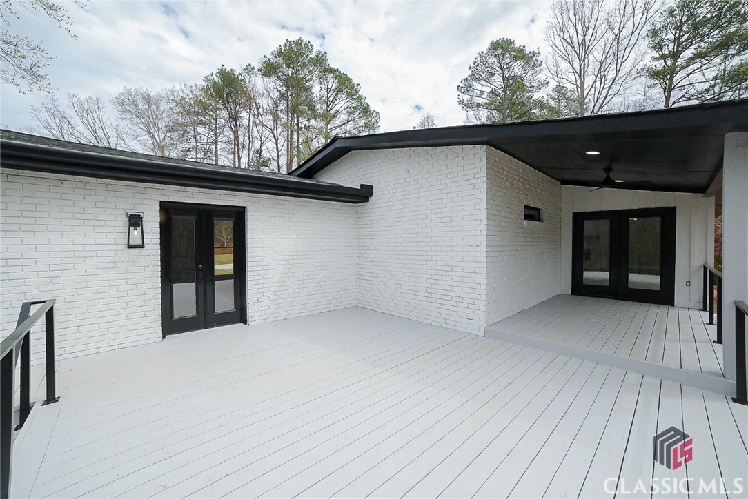 1041 Hollow Creek Way