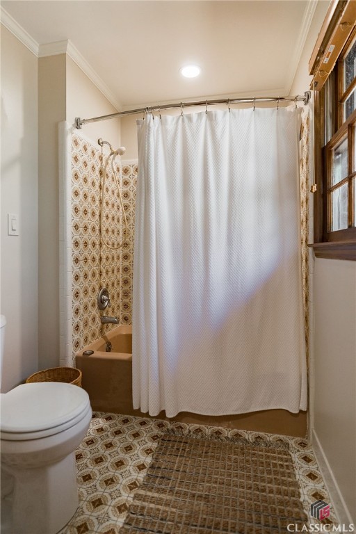 1230 Hickory Hill Drive