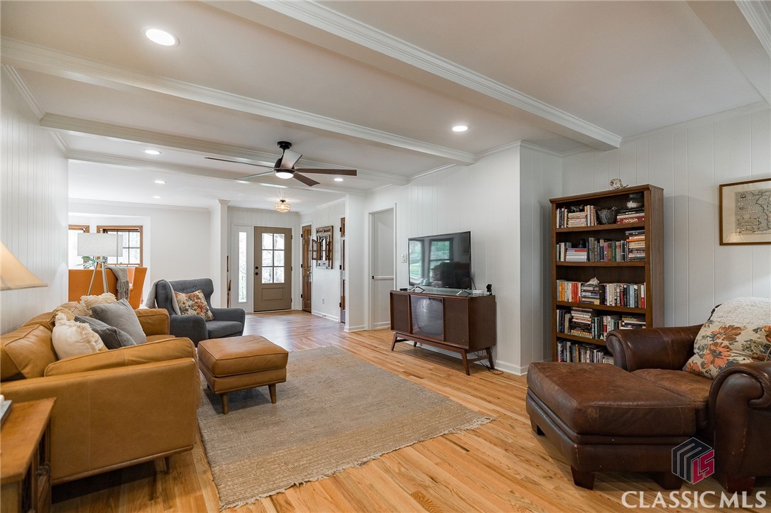 1230 Hickory Hill Drive