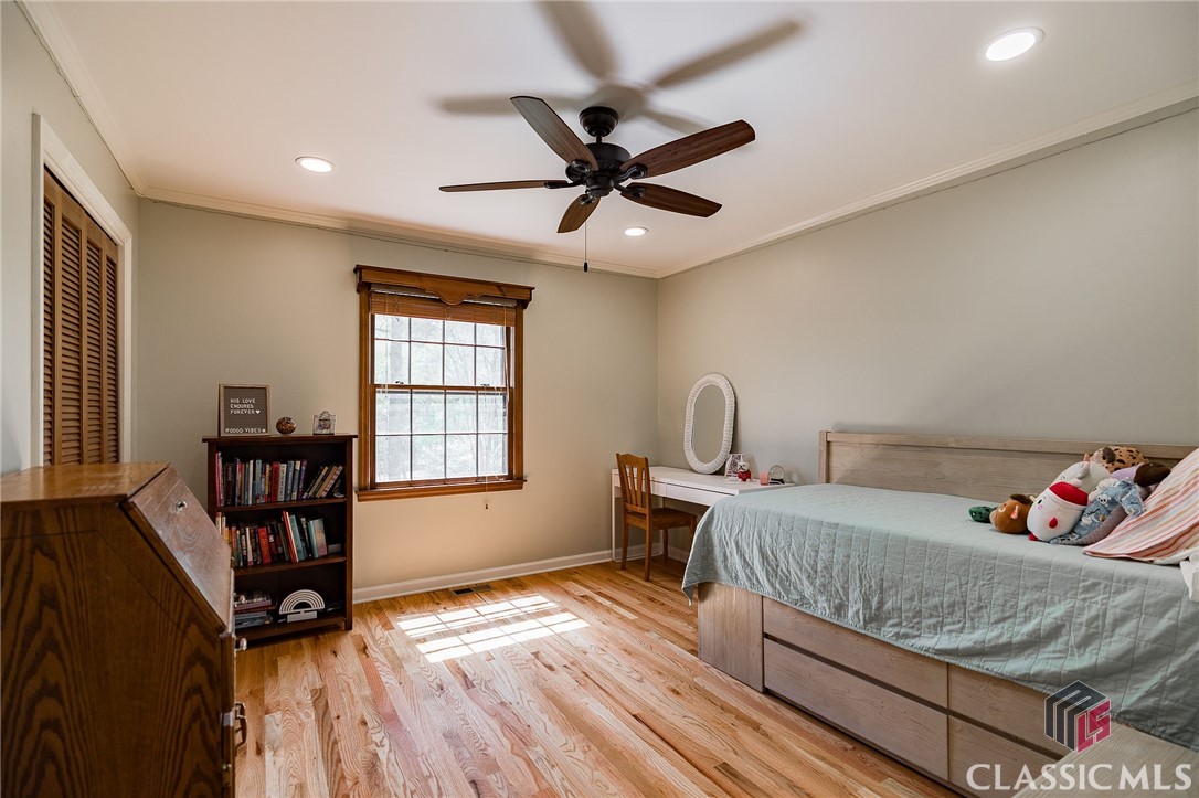 1230 Hickory Hill Drive