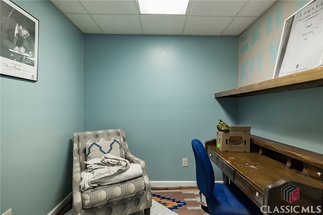 1230 Hickory Hill Drive