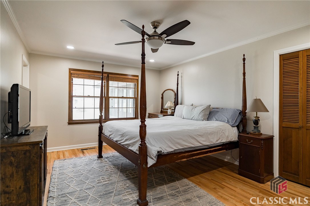 1230 Hickory Hill Drive