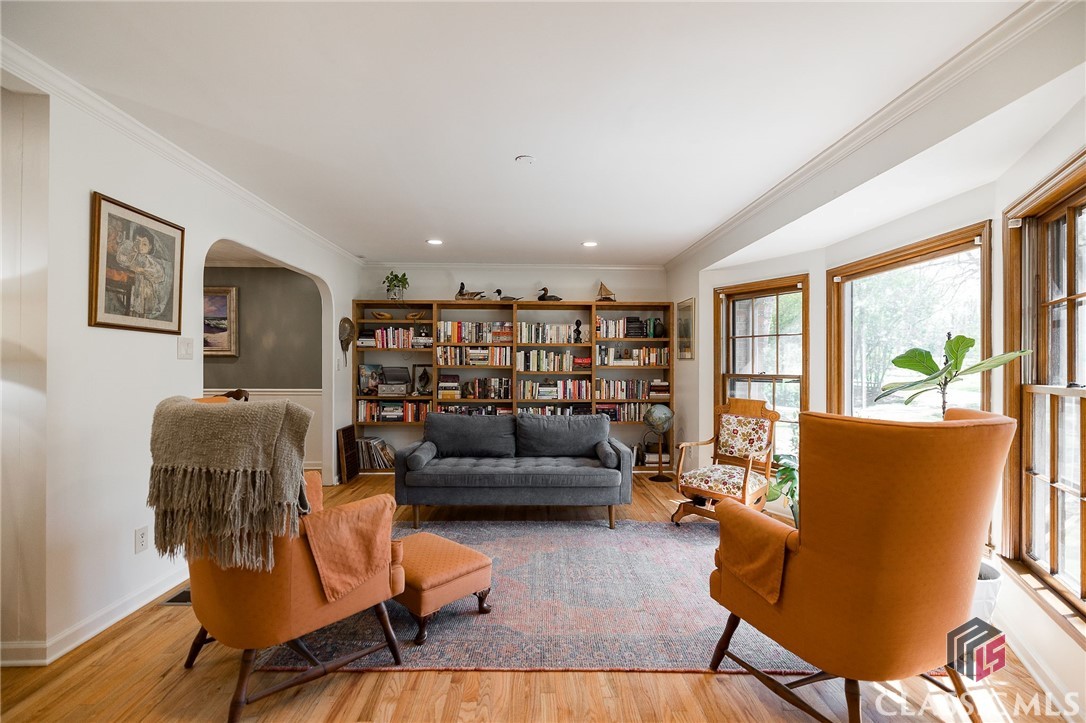 1230 Hickory Hill Drive